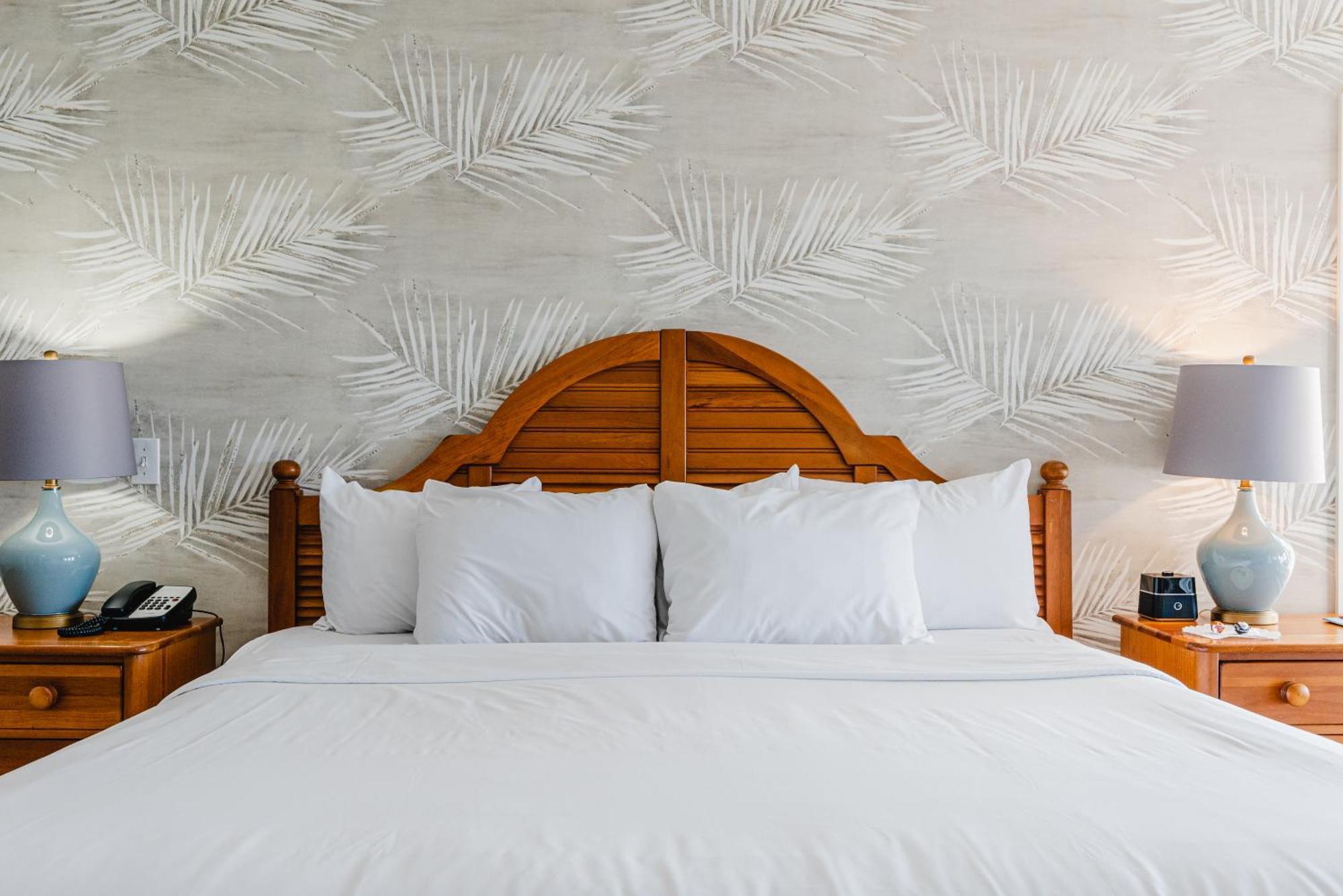 The Geneva Inn Lake Geneva Bagian luar foto