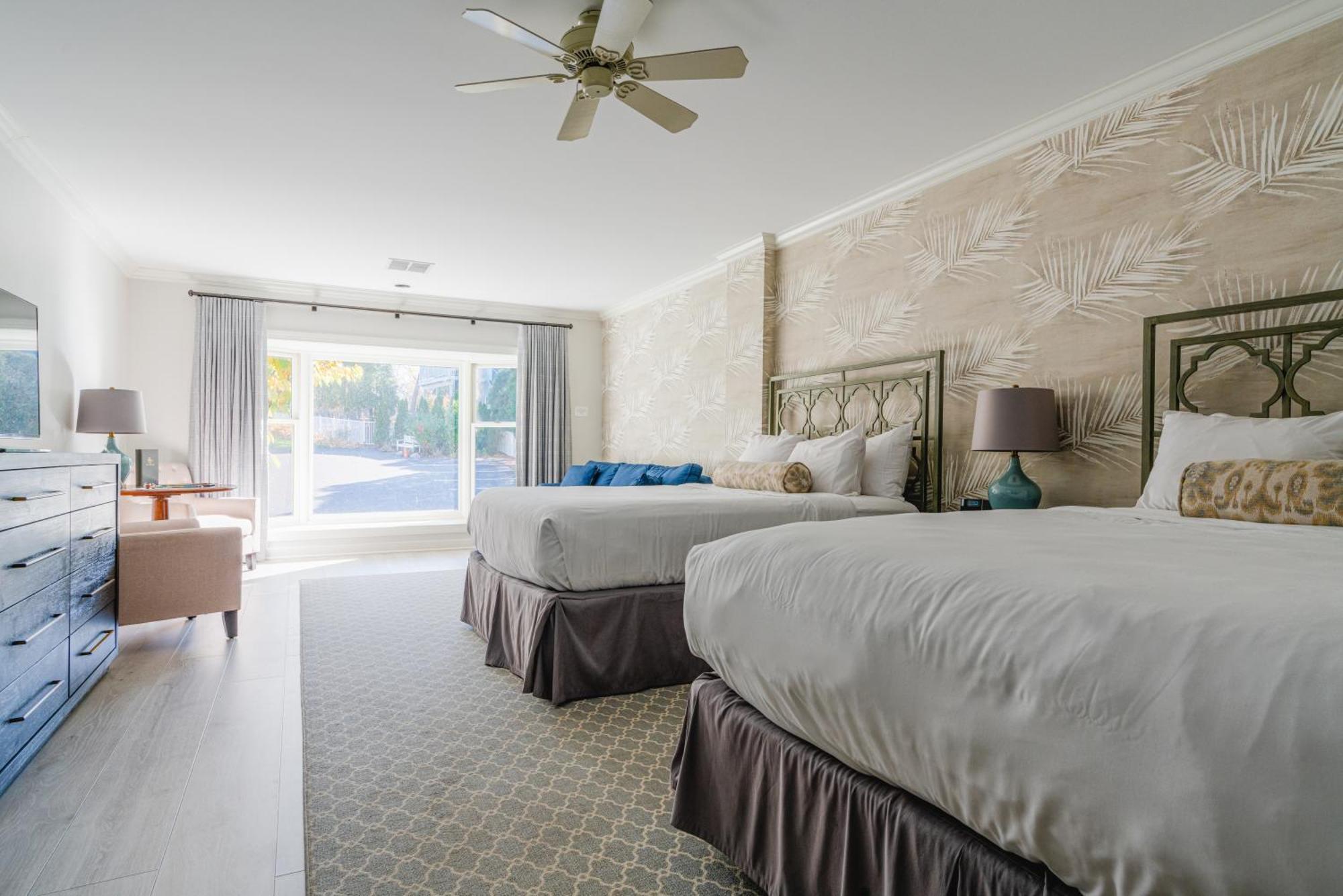 The Geneva Inn Lake Geneva Bagian luar foto
